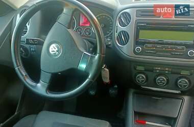 Внедорожник / Кроссовер Volkswagen Tiguan 2009 в Львове
