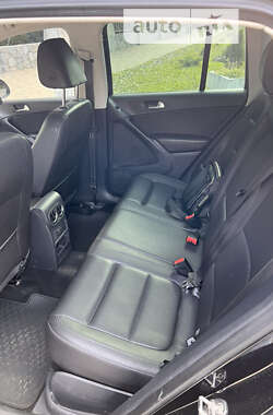 Внедорожник / Кроссовер Volkswagen Tiguan 2013 в 