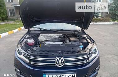 Внедорожник / Кроссовер Volkswagen Tiguan 2014 в Буче