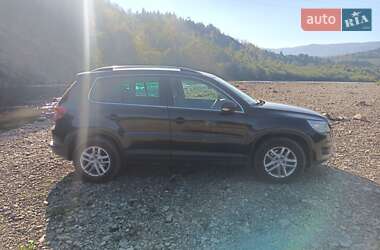 Внедорожник / Кроссовер Volkswagen Tiguan 2009 в Львове