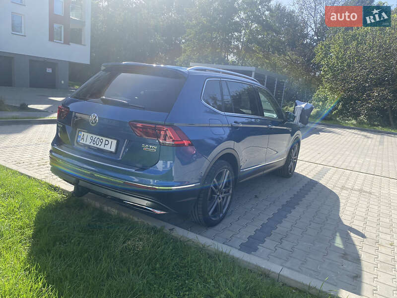 Внедорожник / Кроссовер Volkswagen Tiguan 2018 в Львове
