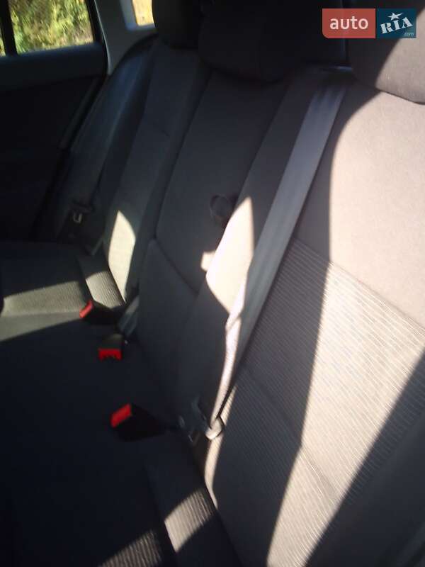 Внедорожник / Кроссовер Volkswagen Tiguan 2015 в Чернухах