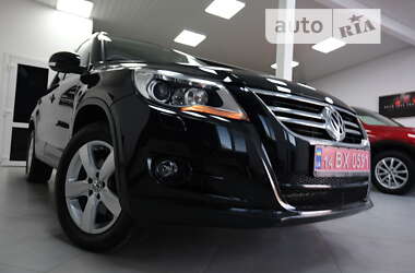 Внедорожник / Кроссовер Volkswagen Tiguan 2009 в Дрогобыче