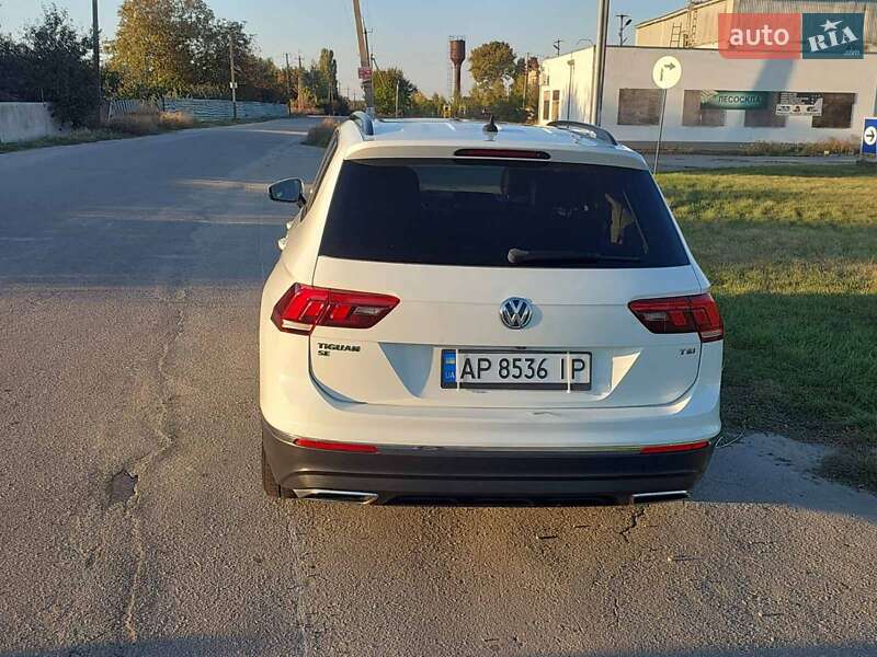 Позашляховик / Кросовер Volkswagen Tiguan 2017 в Тернополі