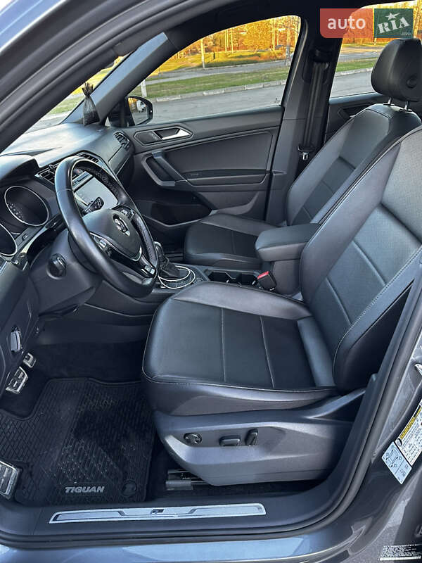 Внедорожник / Кроссовер Volkswagen Tiguan 2020 в Запорожье