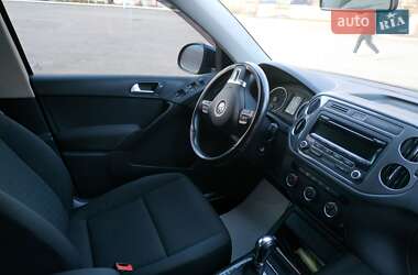 Внедорожник / Кроссовер Volkswagen Tiguan 2013 в Харькове