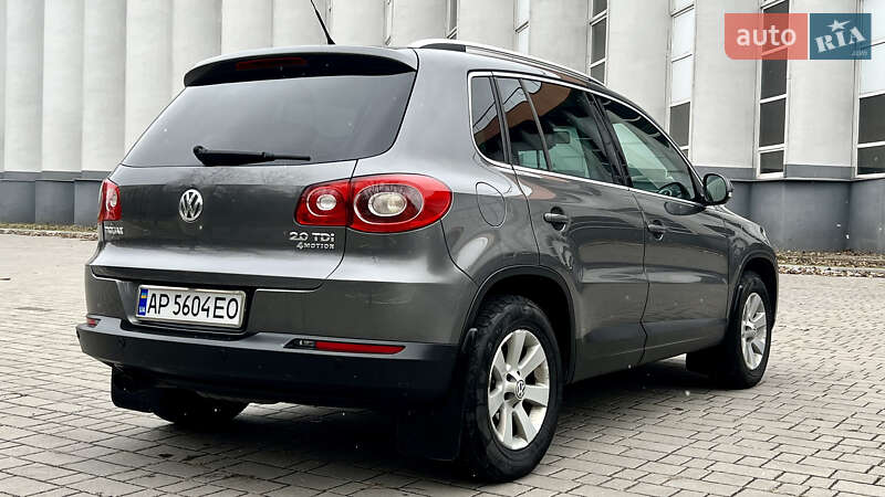 Внедорожник / Кроссовер Volkswagen Tiguan 2011 в Запорожье