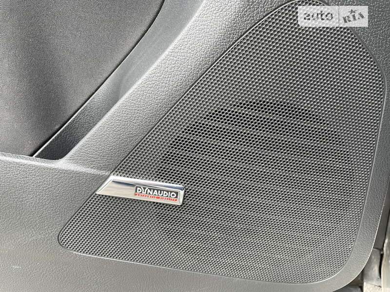 Внедорожник / Кроссовер Volkswagen Tiguan 2009 в Запорожье