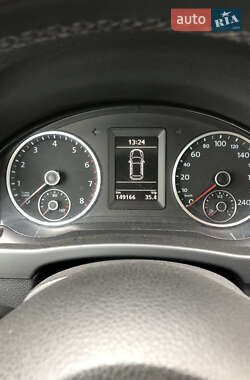 Внедорожник / Кроссовер Volkswagen Tiguan 2010 в 