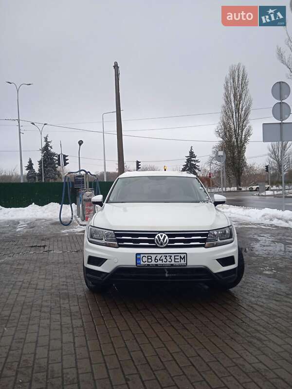 Внедорожник / Кроссовер Volkswagen Tiguan 2018 в Киеве