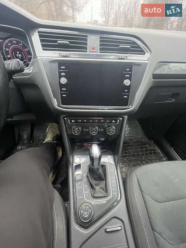 Внедорожник / Кроссовер Volkswagen Tiguan 2018 в Днепре