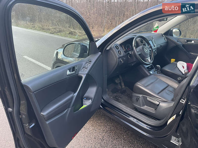 Внедорожник / Кроссовер Volkswagen Tiguan 2017 в Ковеле