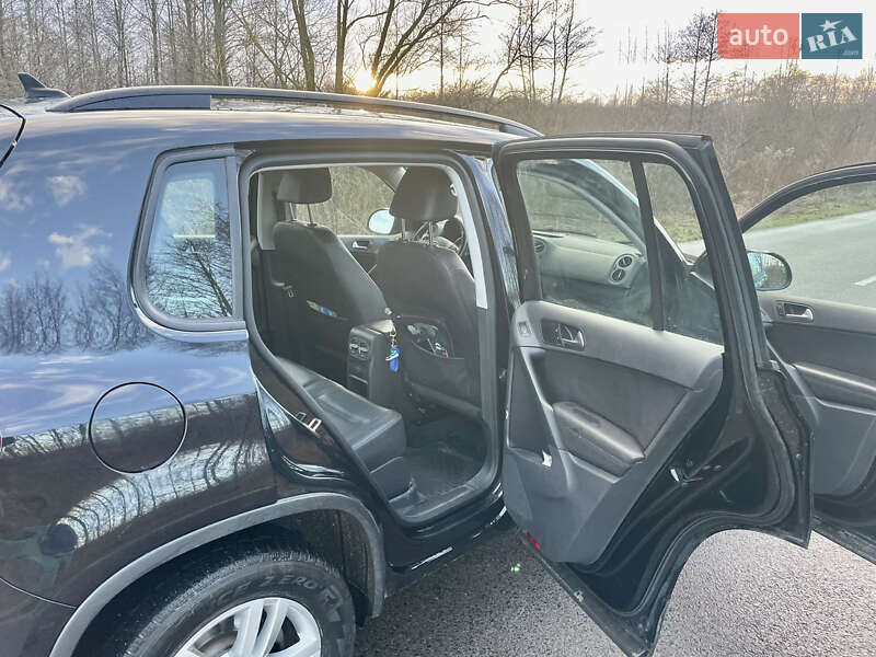 Внедорожник / Кроссовер Volkswagen Tiguan 2017 в Ковеле