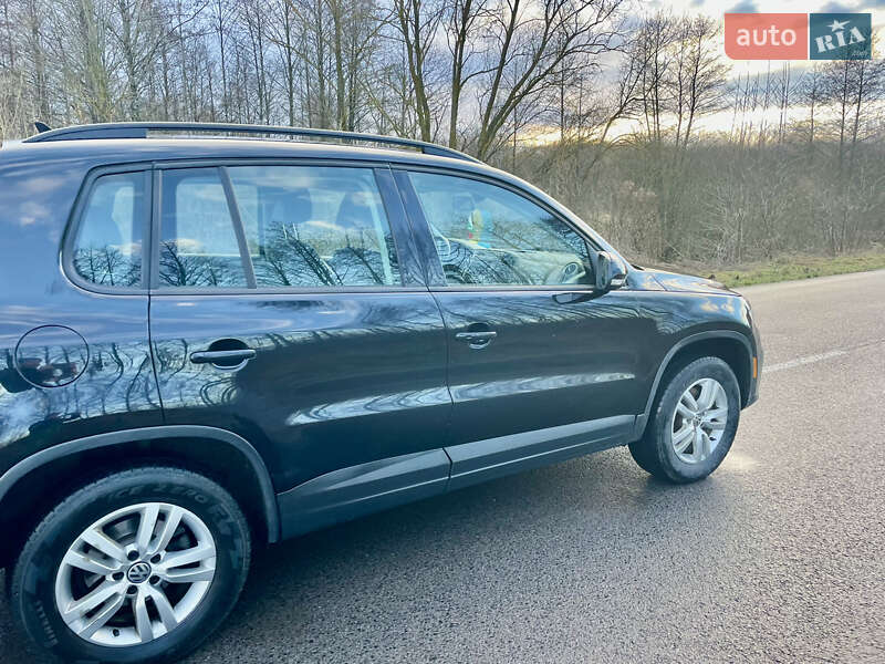 Внедорожник / Кроссовер Volkswagen Tiguan 2017 в Ковеле
