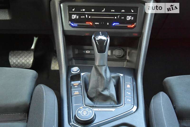 Внедорожник / Кроссовер Volkswagen Tiguan 2021 в Дрогобыче фото 55 Внедорожник / Кроссовер Volkswagen Tiguan 2021 в Дрогобыче