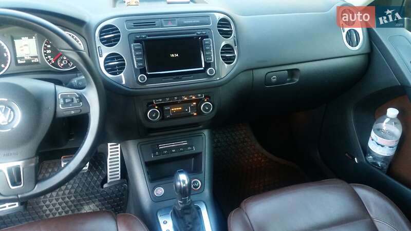 Внедорожник / Кроссовер Volkswagen Tiguan 2012 в Кривом Роге