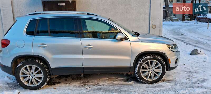 Внедорожник / Кроссовер Volkswagen Tiguan 2012 в Одессе