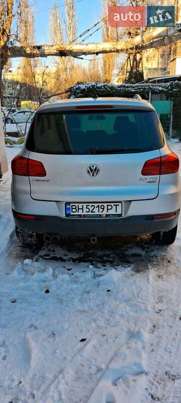 Внедорожник / Кроссовер Volkswagen Tiguan 2012 в Одессе