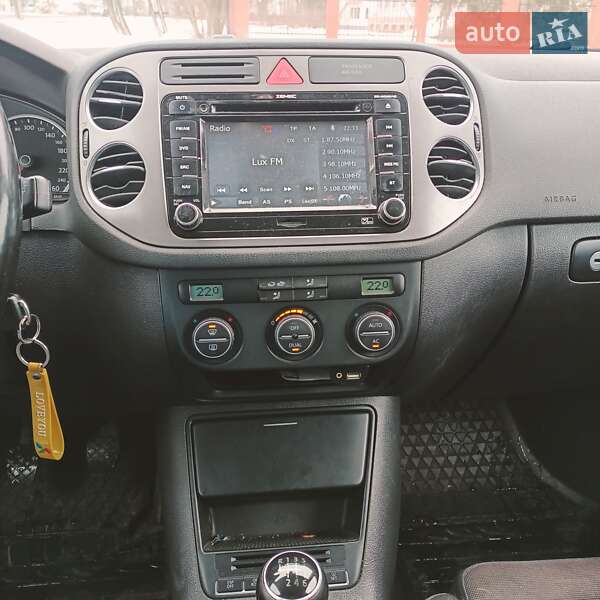 Позашляховик / Кросовер Volkswagen Tiguan 2009 в Луцьку