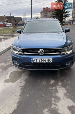 Внедорожник / Кроссовер Volkswagen Tiguan 2019 в 