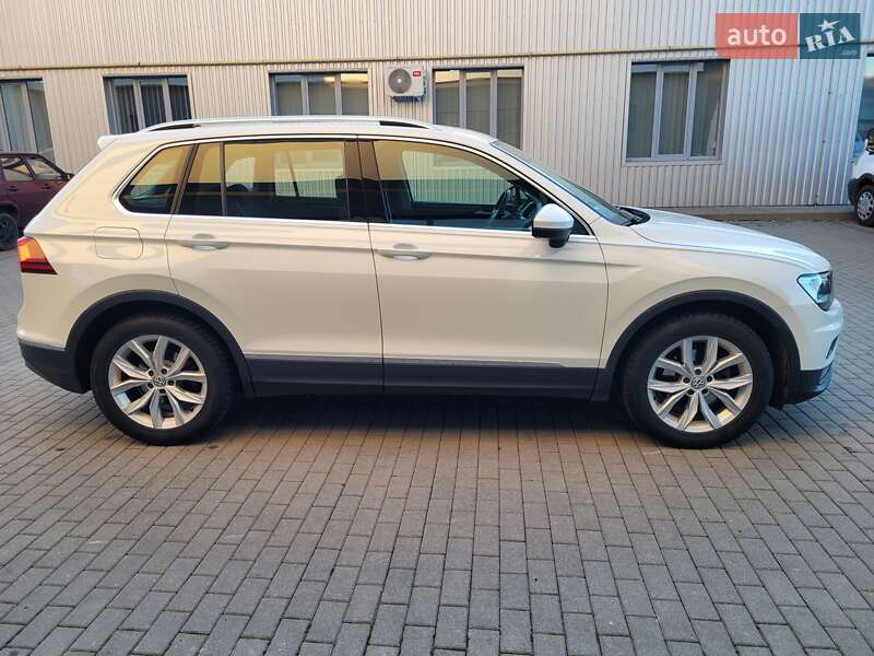 Внедорожник / Кроссовер Volkswagen Tiguan 2019 в Мукачево