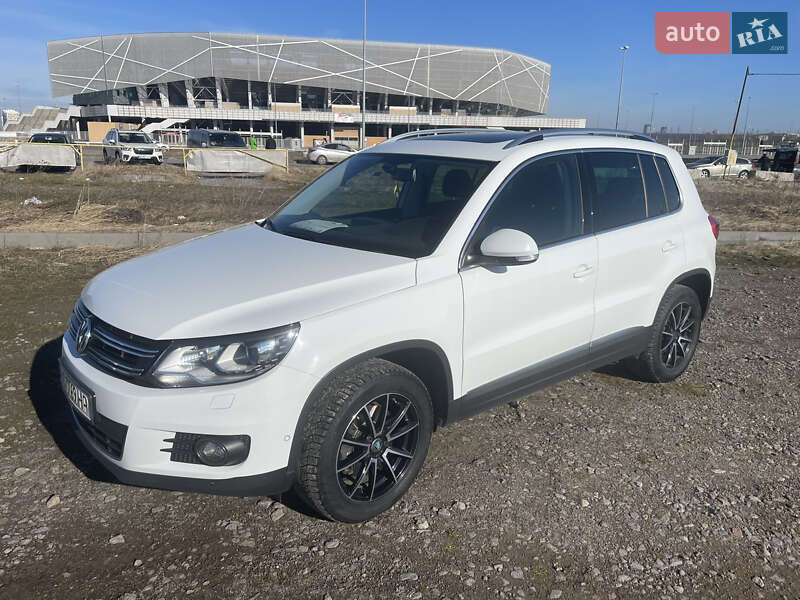 Volkswagen Tiguan 2014