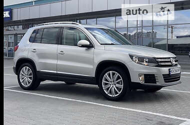 Внедорожник / Кроссовер Volkswagen Tiguan 2013 в Черкассах