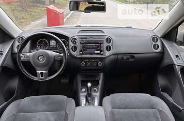 Внедорожник / Кроссовер Volkswagen Tiguan 2012 в Хмельницком