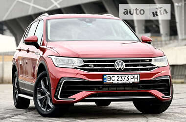 Внедорожник / Кроссовер Volkswagen Tiguan 2023 в Львове