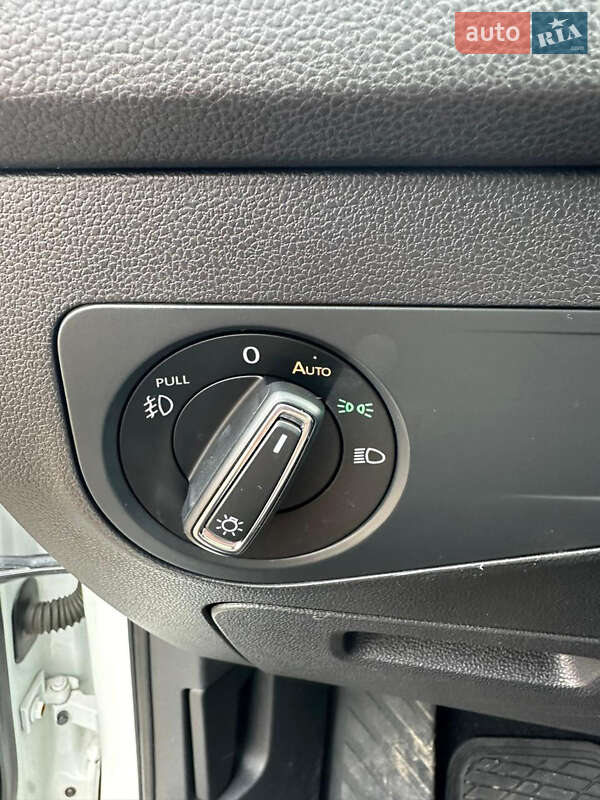 Внедорожник / Кроссовер Volkswagen Tiguan 2017 в Луцке