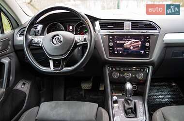 Внедорожник / Кроссовер Volkswagen Tiguan 2018 в Тернополе