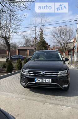 Внедорожник / Кроссовер Volkswagen Tiguan 2018 в Кропивницком