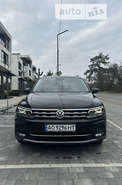 Позашляховик / Кросовер Volkswagen Tiguan 2018 в Ужгороді