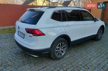 Позашляховик / Кросовер Volkswagen Tiguan 2020 в 