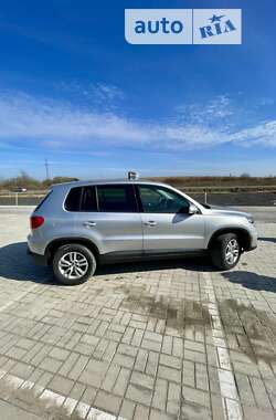 Позашляховик / Кросовер Volkswagen Tiguan 2012 в Львові