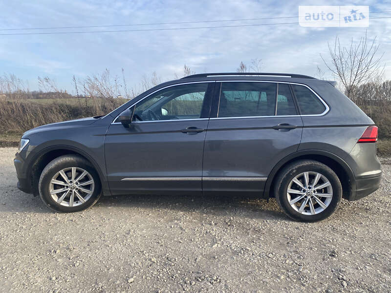 Внедорожник / Кроссовер Volkswagen Tiguan 2018 в Тернополе