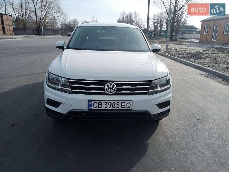 Внедорожник / Кроссовер Volkswagen Tiguan 2020 в Чернигове