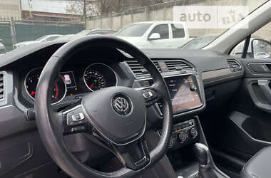 Позашляховик / Кросовер Volkswagen Tiguan 2018 в Запоріжжі