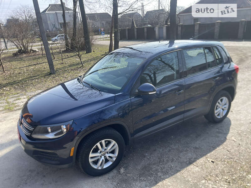 Внедорожник / Кроссовер Volkswagen Tiguan 2012 в Переяславе