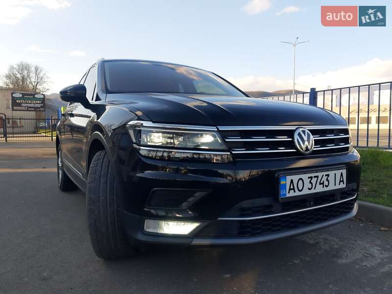 Внедорожник / Кроссовер Volkswagen Tiguan 2016 в Хусте