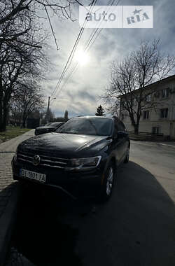 Позашляховик / Кросовер Volkswagen Tiguan 2018 в Одесі