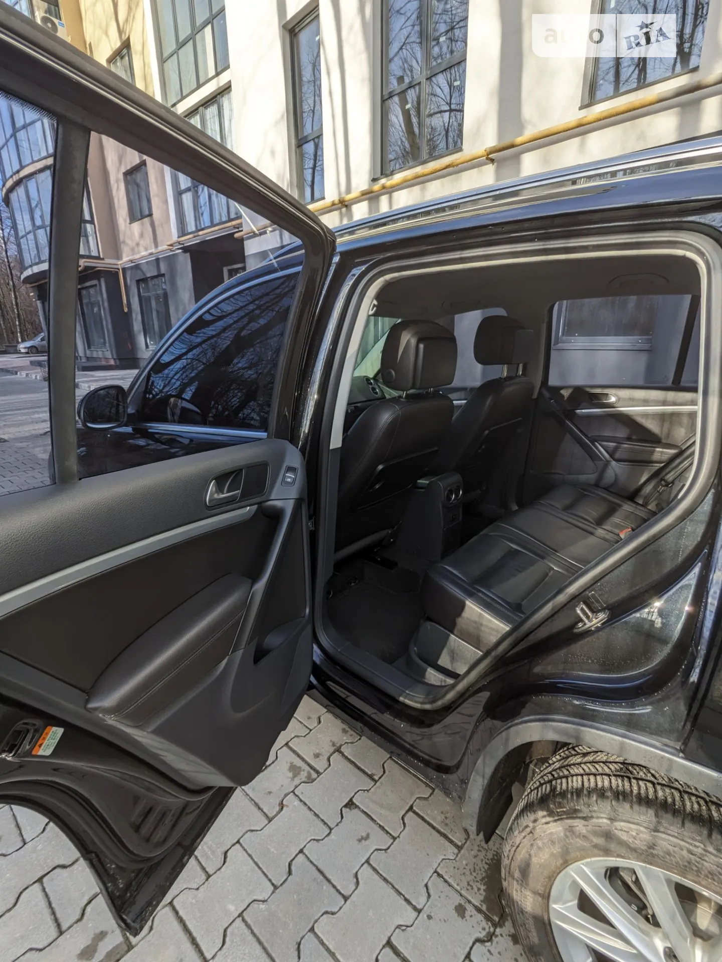 2014 Volkswagen Tiguan - мініатюра 27
