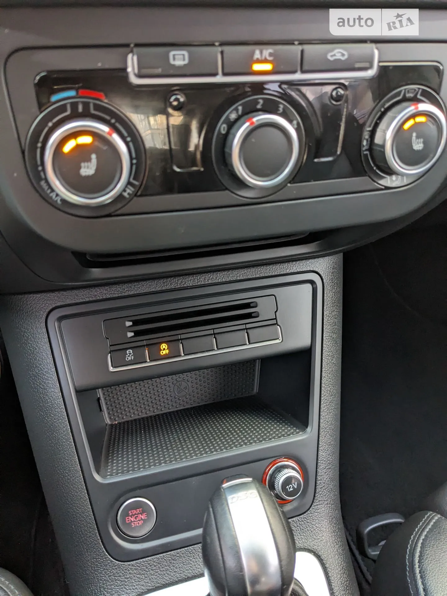 2014 Volkswagen Tiguan - мініатюра 32