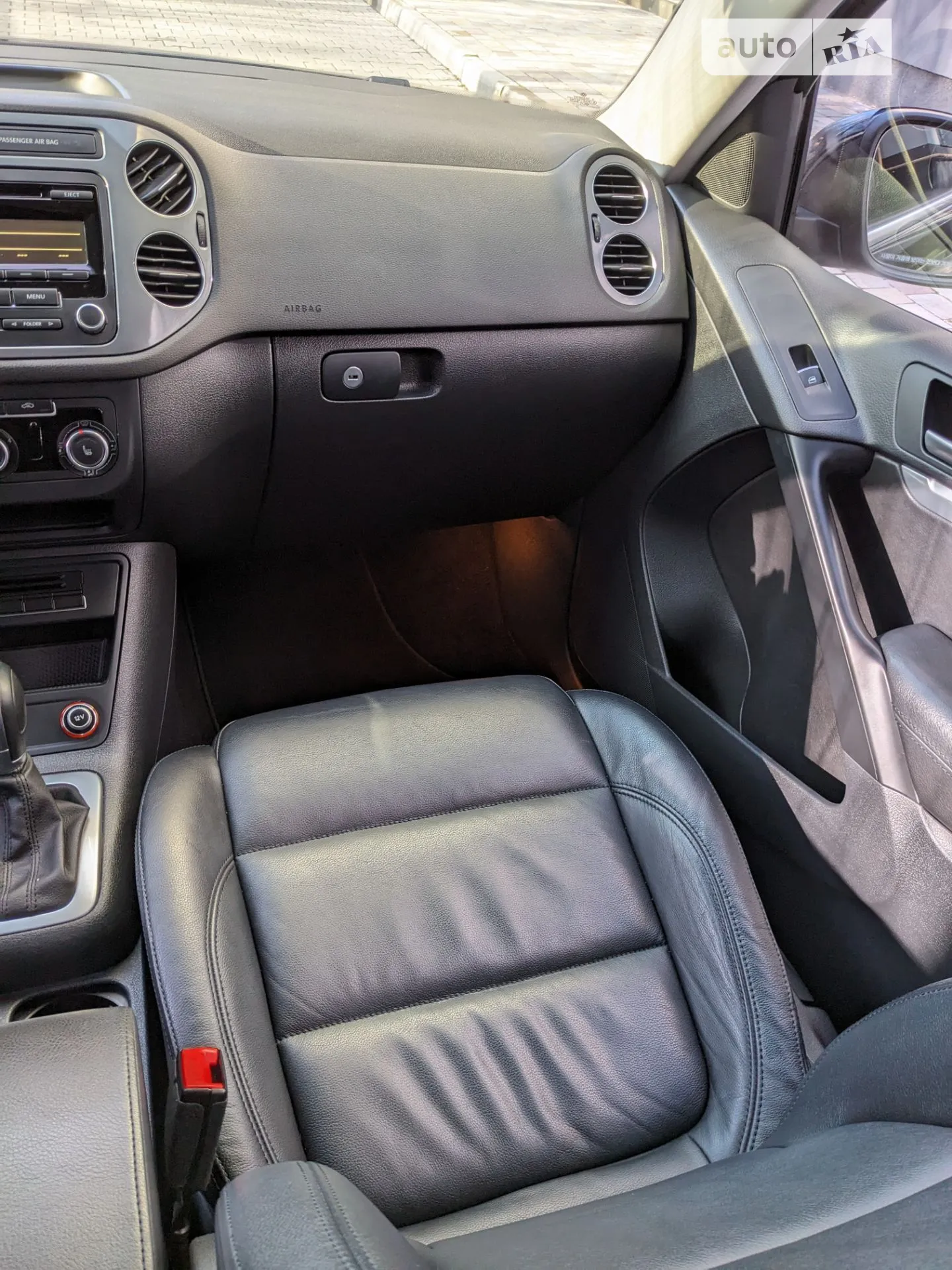 2014 Volkswagen Tiguan - мініатюра 34