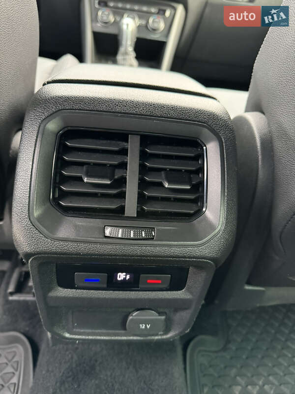 Внедорожник / Кроссовер Volkswagen Tiguan 2017 в Каменском