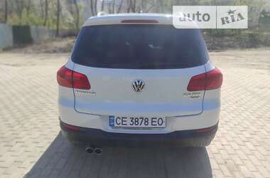 Позашляховик / Кросовер Volkswagen Tiguan 2014 в Чернівцях