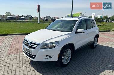 Внедорожник / Кроссовер Volkswagen Tiguan 2011 в Львове