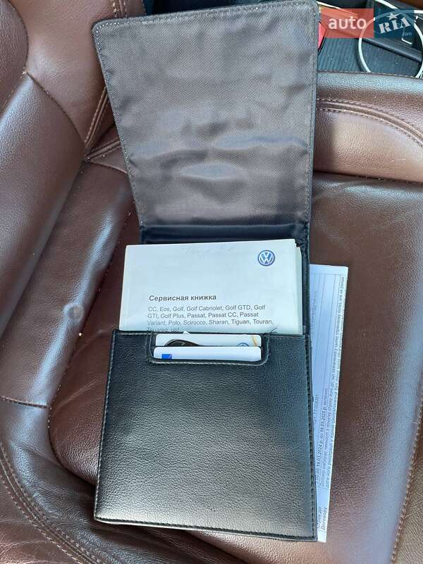 Внедорожник / Кроссовер Volkswagen Tiguan 2011 в Киеве