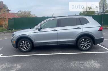 Позашляховик / Кросовер Volkswagen Tiguan 2019 в Києві