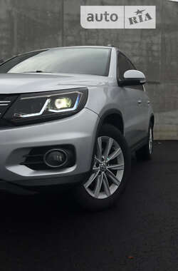 Внедорожник / Кроссовер Volkswagen Tiguan 2018 в Львове